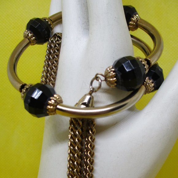 Wrap Beaded Tassel Bracelet Beaded Wrap Beaded Gold Tone Black Bracelet 1950s - Picture 7 of 10